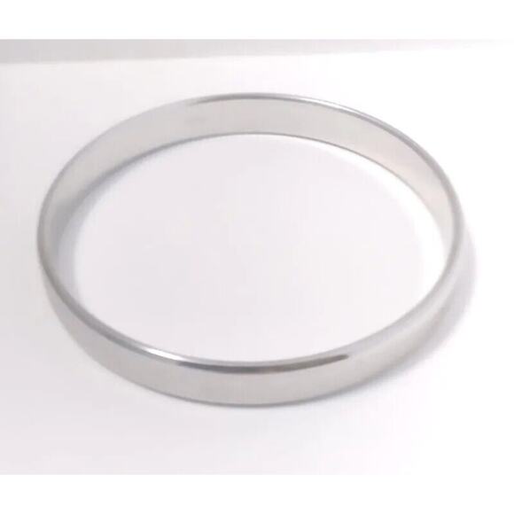 Vintage Monet Bangle Bracelet Silver Tone Signed Slip-on - Picture 5 of 8